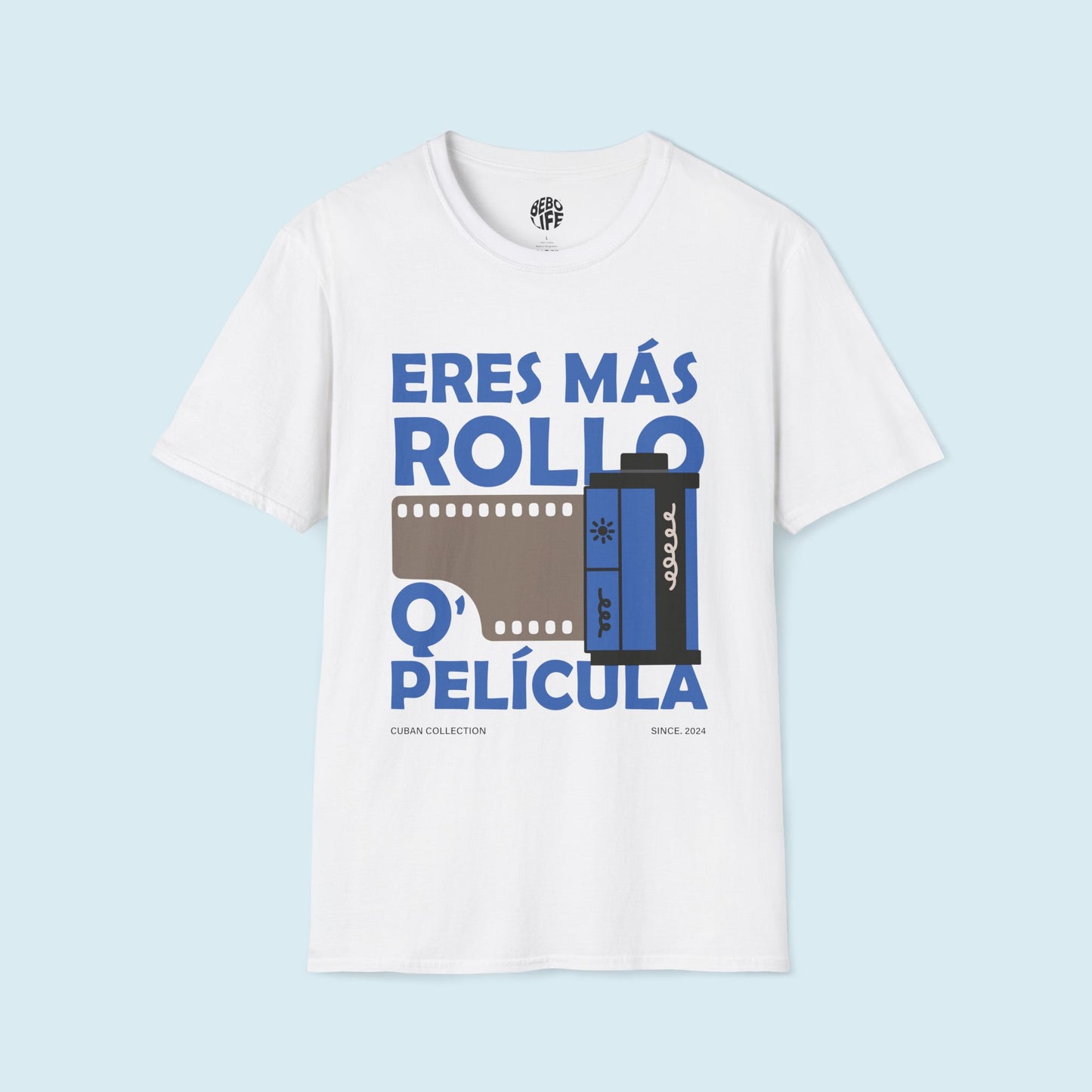 Eres Más Rollo que Película Tshirt. Cultural streetwear.